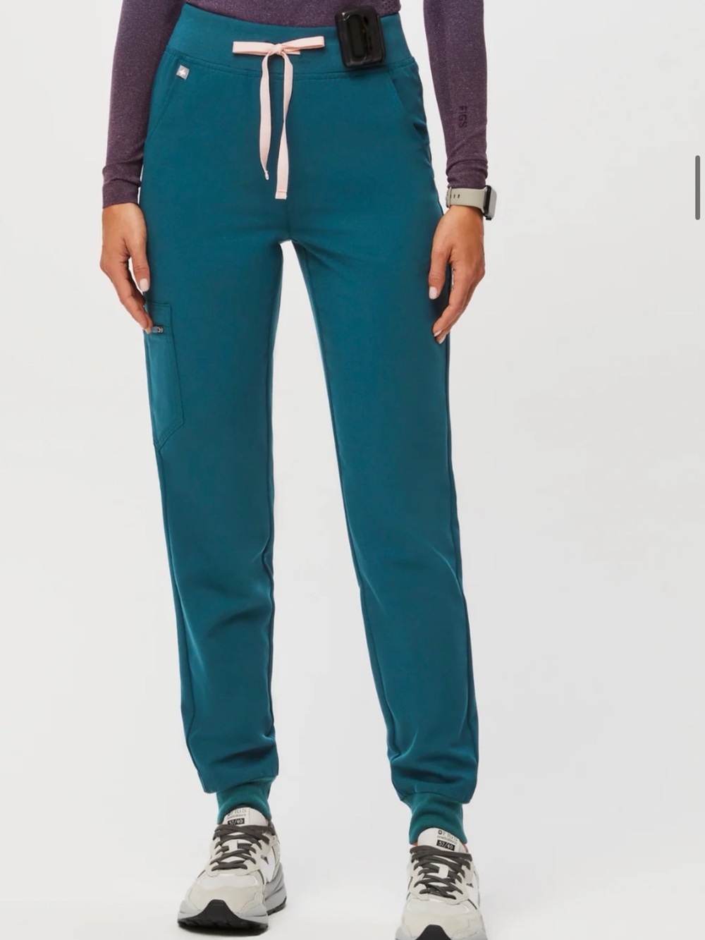 FIGS Caribbean blue joggers scrub pants